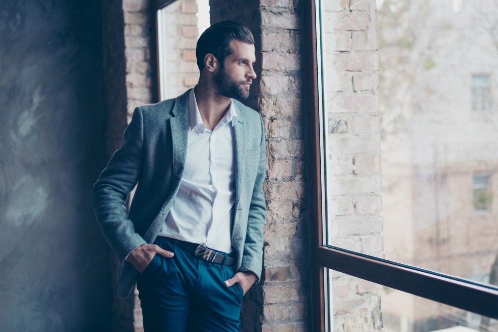 Should You Wear a Suit to a Job Interview?