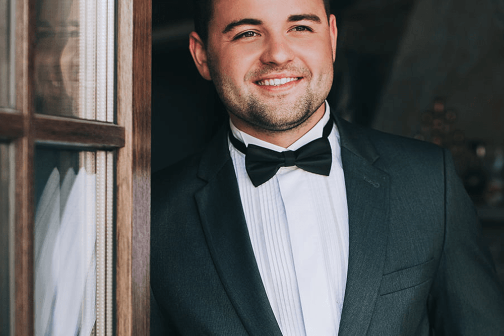 Men’s tuxedo styles for a black tie wedding